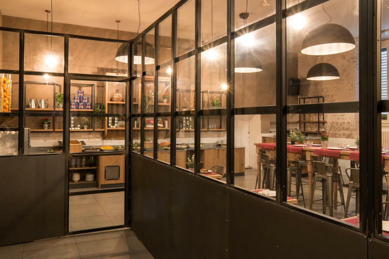 Hostel 7 Santi Флоренція Екстер'єр фото
